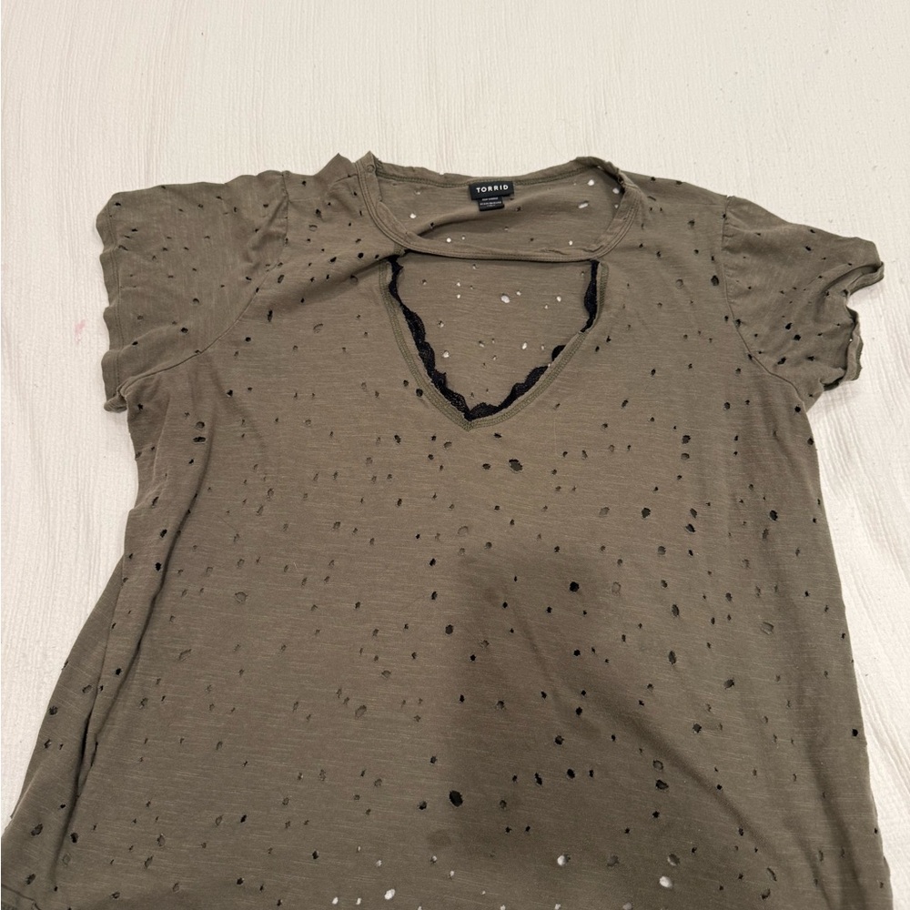 Emo/goth/witchy holey olive green shirt from torrid 1x